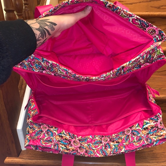 Vera Bradley Triple Compartment Bag Sunburst Pink - Picture 3 of 8